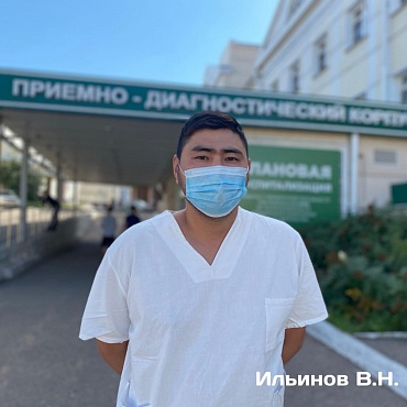 Хирург РКБ им. Н.А. Семашко  недавно вернулся из очередной командировки в Донбасс 