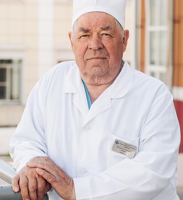 Бывший главврач РКБ имени Семашко отмечает 85-летний юбилей